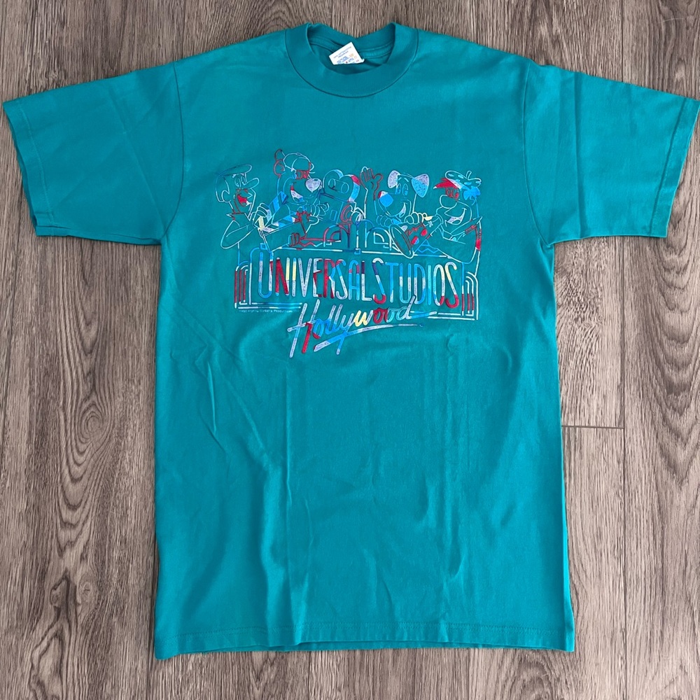 Retro 90s Universal Studios Hollywood Medium Tshirt